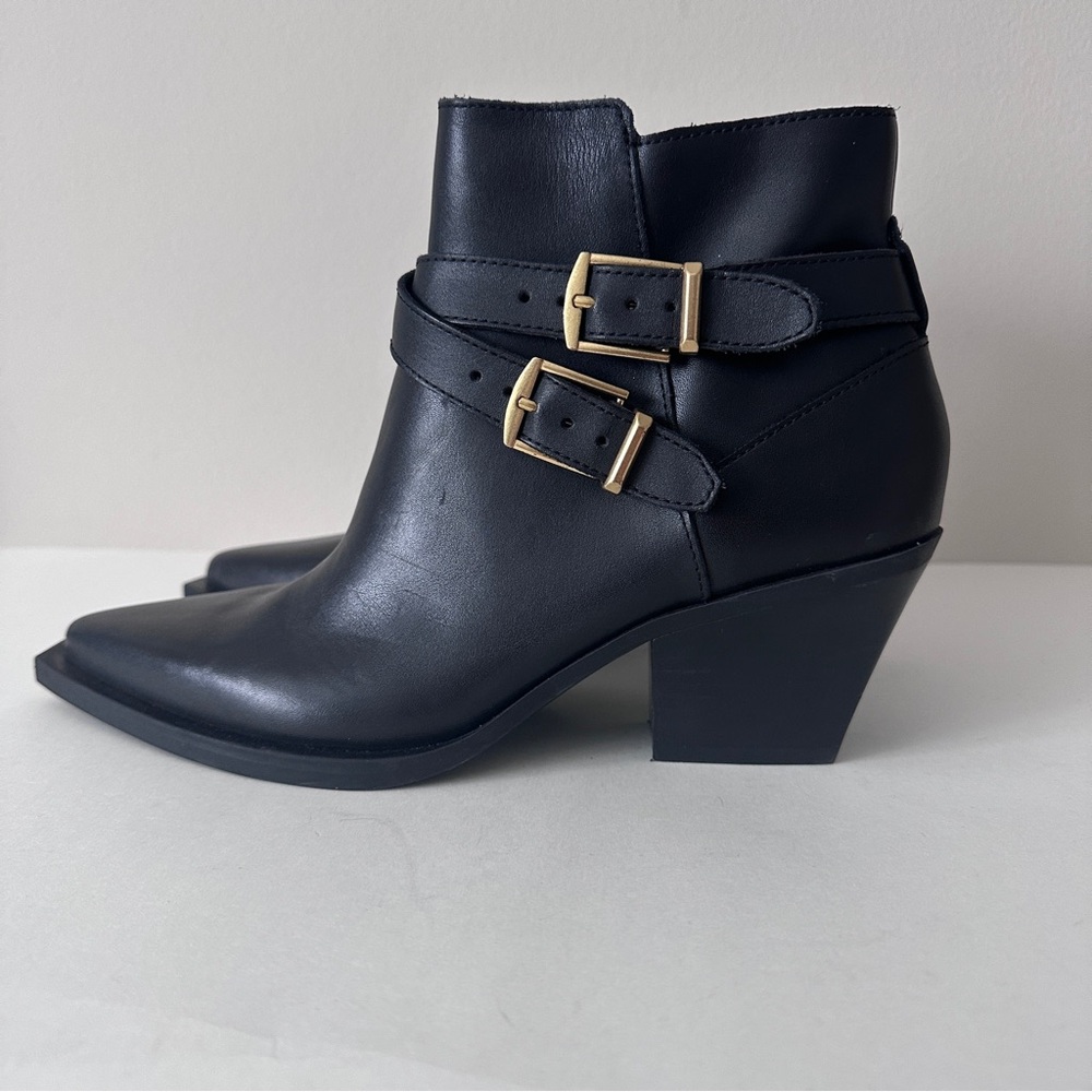 NEW Dolce Vita Ramone Buckle Black Leather Western Style Ankle Boots Sz 8